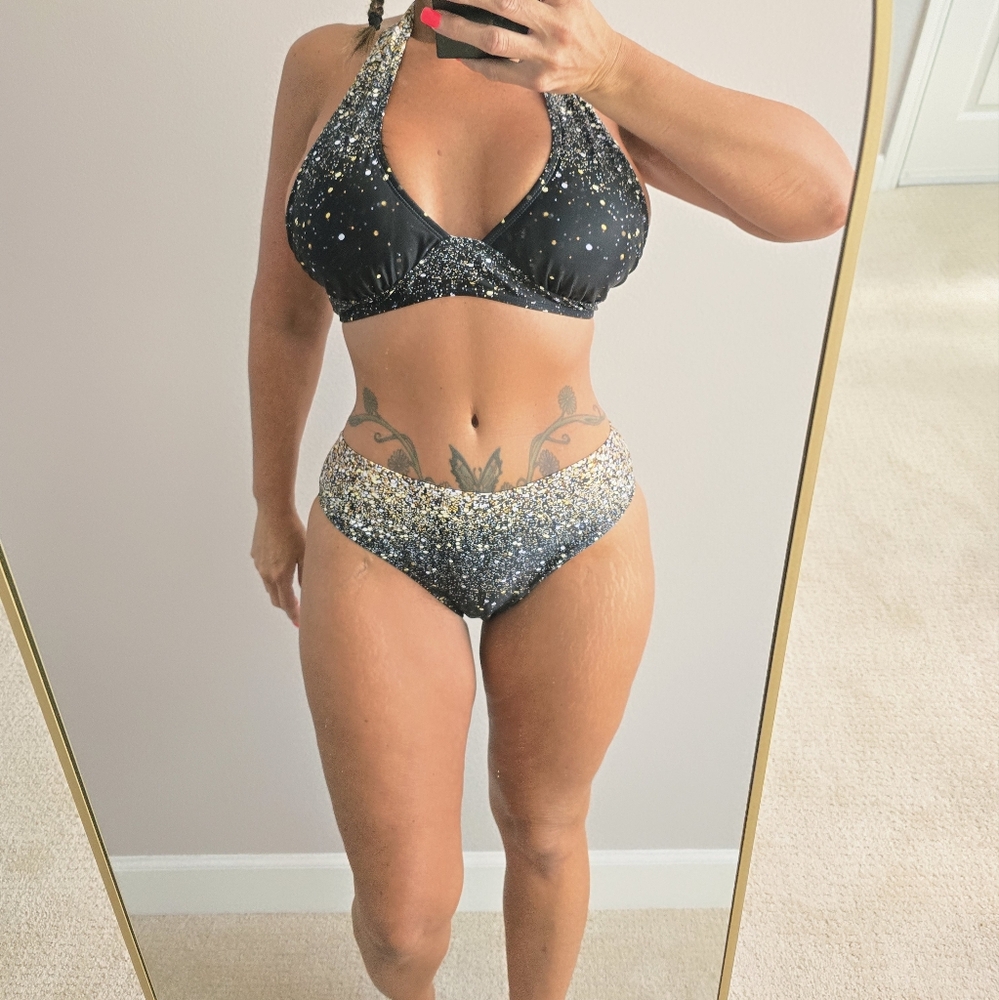 Pg8 #1:Black and Gold Sequin Bikini Set - Picture 3 of 9